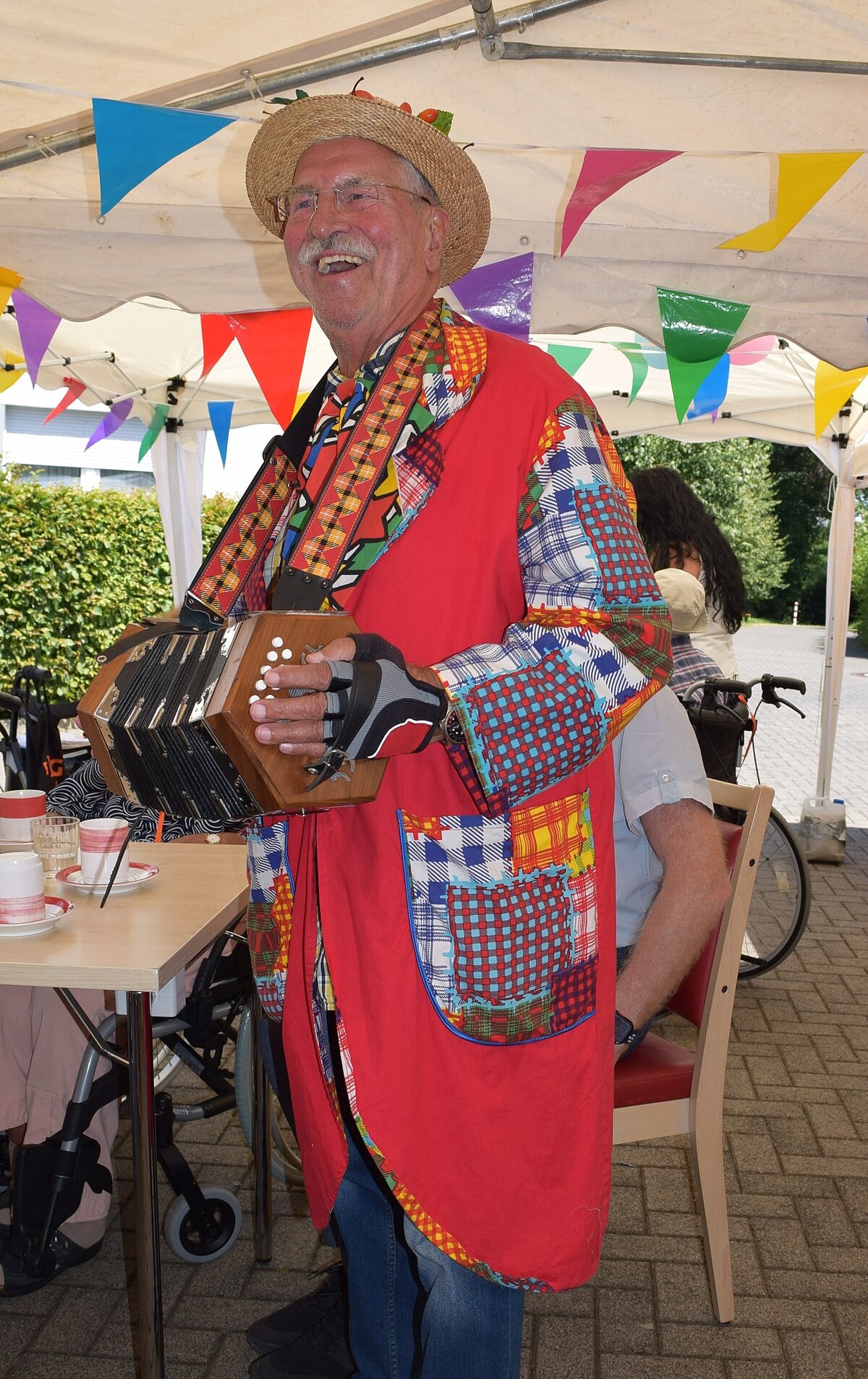 Clown Schnäuzchen auf dem sommerfest 25